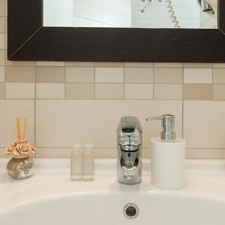 Del Fiore بيت ضيافة *