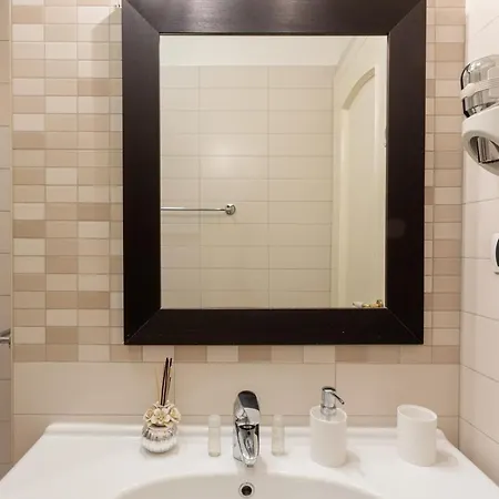 بيت ضيافة Del Fiore كالياري