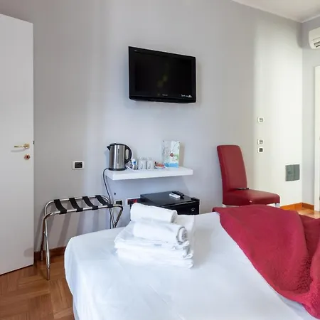 Del Fiore קליארי