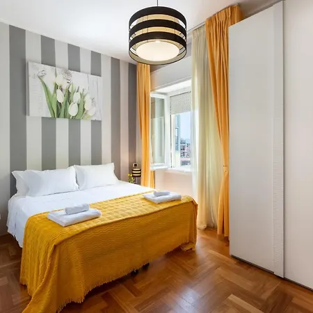 Del Fiore בית הארחה