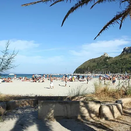 Del Fiore بيت ضيافة *